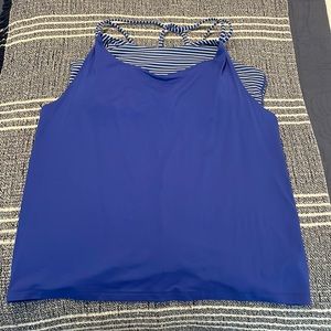 GapFit Workout Top